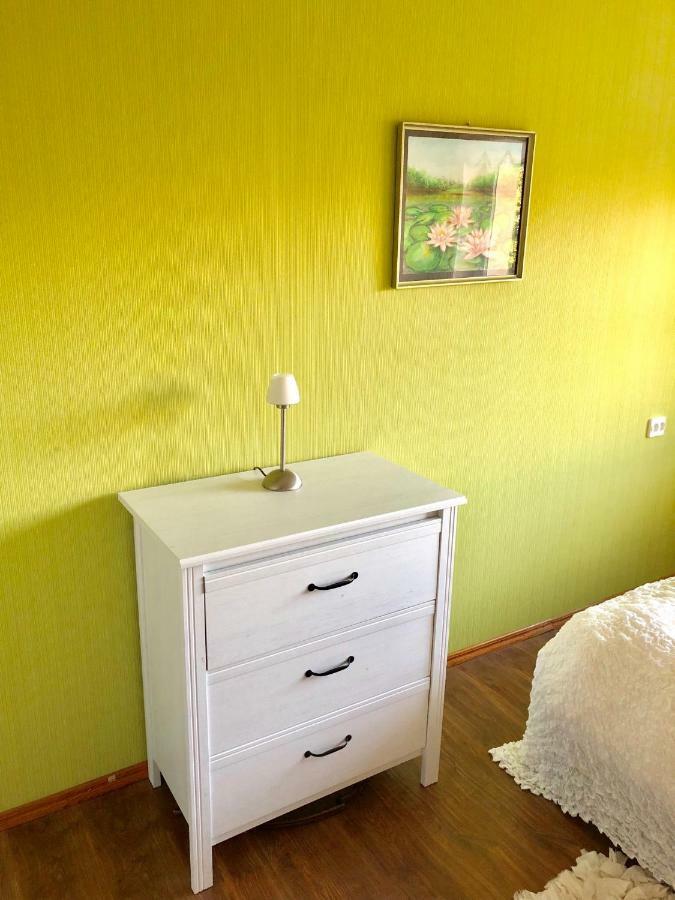 Wind Rose Apartment Kuressaare Buitenkant foto