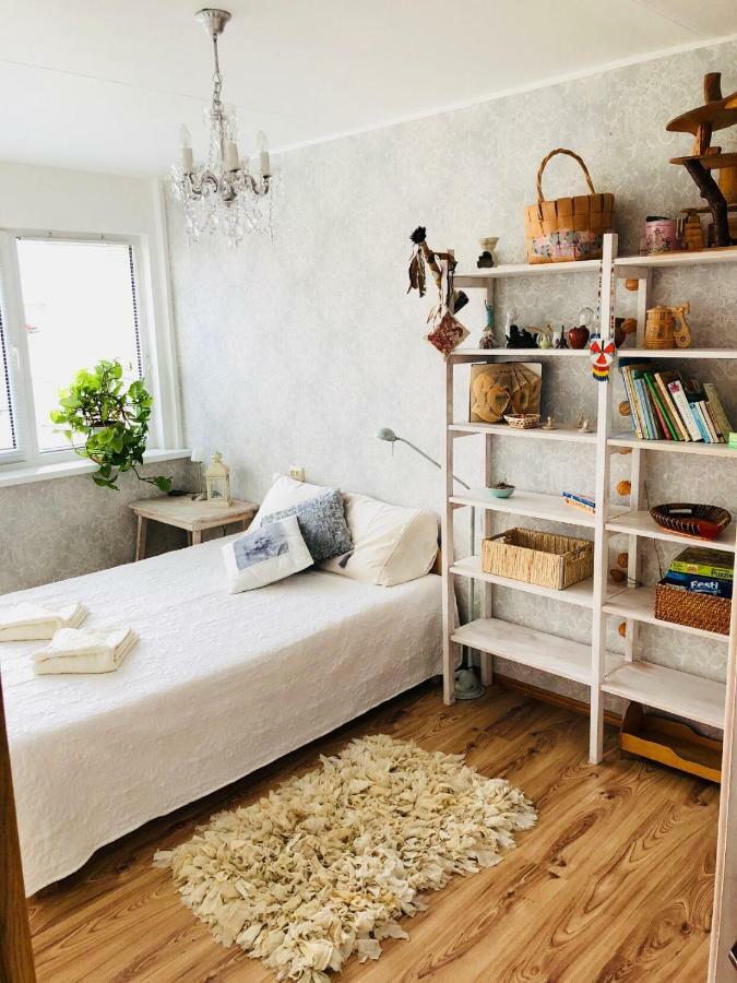 Wind Rose Apartment Kuressaare Buitenkant foto